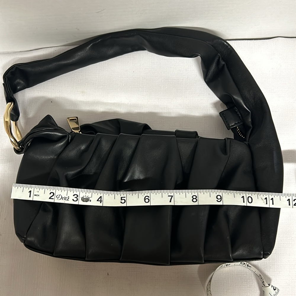 I-N-C International Concepts faux leather shoulder bag. - Picture 9 of 12